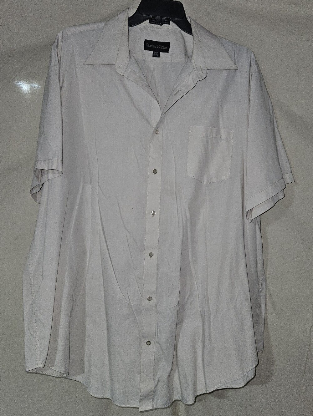 Dobbs & Walker White Short-Sleeve Button-Down Shirt